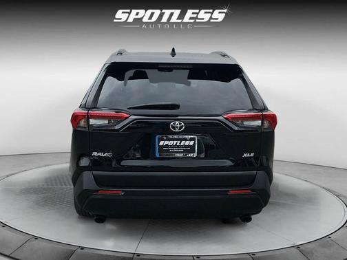 Midnight Black Metallic 2021 Toyota RAV4 XLE Premium