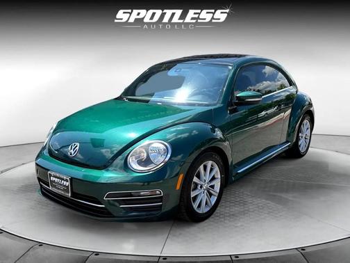 2018 Volkswagen Beetle 2.0T SE