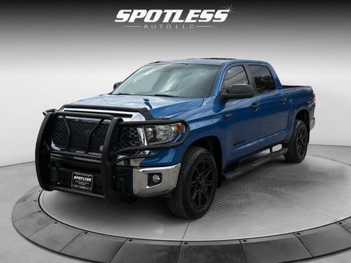 2018 Toyota Tundra SR5