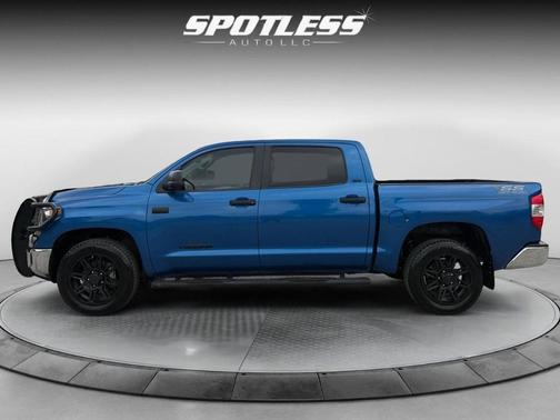 2018 Toyota Tundra SR5