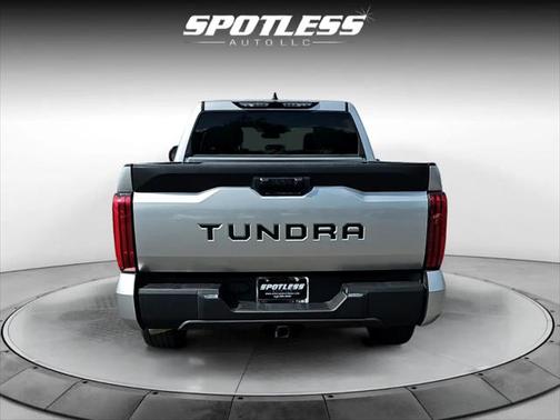 2022 Toyota Tundra SR5