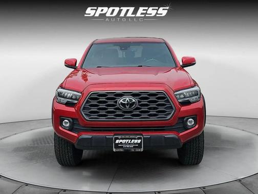 Barcelona Red Metallic 2022 Toyota Tacoma