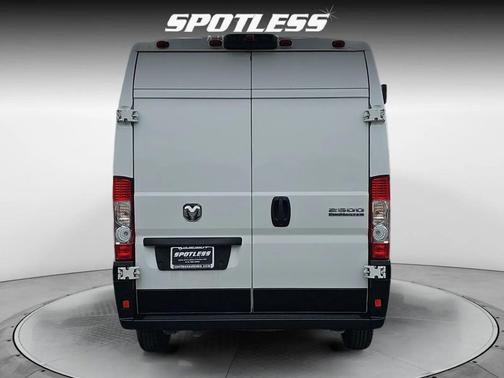 Bright White Clearcoat 2025 RAM ProMaster 2500 Tradesman
