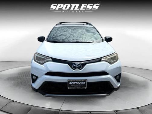 2016 Toyota RAV4 SE