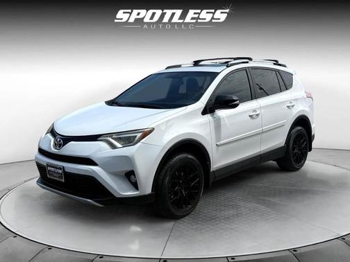 2016 Toyota RAV4 SE