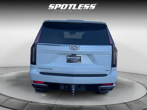 2022 Cadillac Escalade ESV Premium Luxury