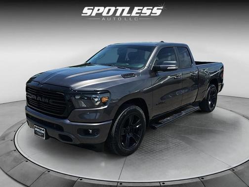 Granite Crystal Metallic Clearcoat 2020 RAM 1500 Big Horn/Lone Star