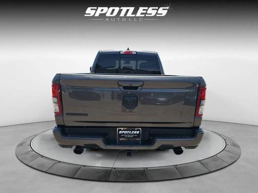 Granite Crystal Metallic Clearcoat 2020 RAM 1500 Big Horn/Lone Star