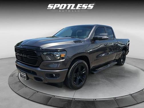 Granite Crystal Metallic Clearcoat 2020 RAM 1500 Big Horn/Lone Star