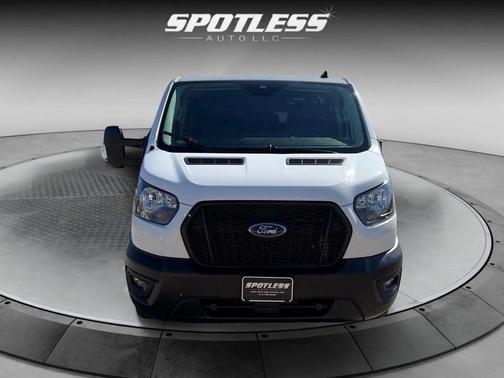 2022 Ford Transit-350 XL
