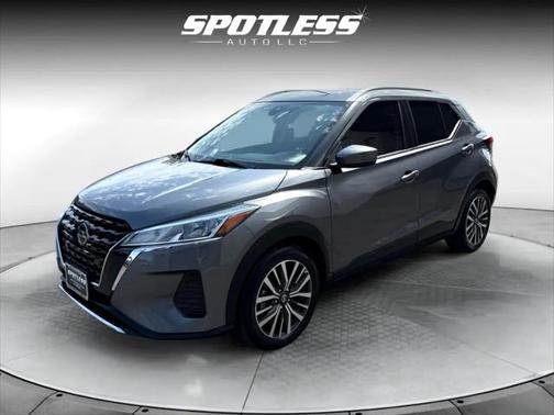 2021 Nissan Kicks SV