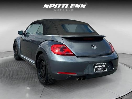 Platinum Gray Metallic 2015 Volkswagen Beetle 1.8T