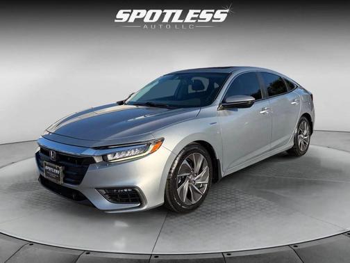 Lunar Silver Metallic 2022 Honda Insight Touring