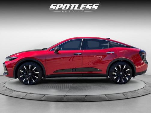 2024 Toyota Crown Platinum