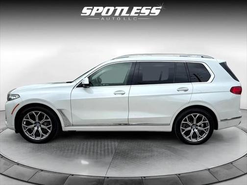 2019 BMW X7 xDrive40i