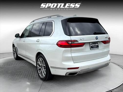 2019 BMW X7 xDrive40i