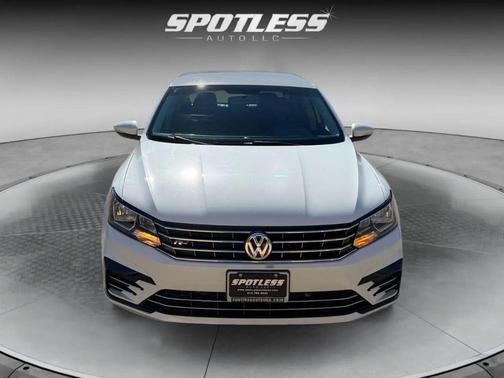 2018 Volkswagen Passat 2.0T S