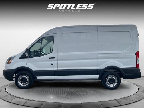 2017 Ford Transit-250 Base