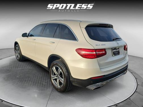 2018 Mercedes-Benz GLC 300 4MATIC