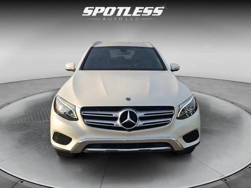 2018 Mercedes-Benz GLC 300 4MATIC