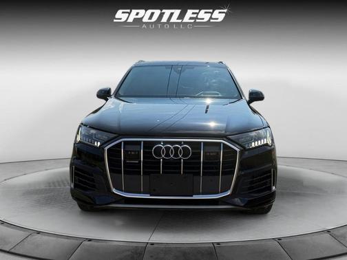 2021 Audi Q7 55 Prestige