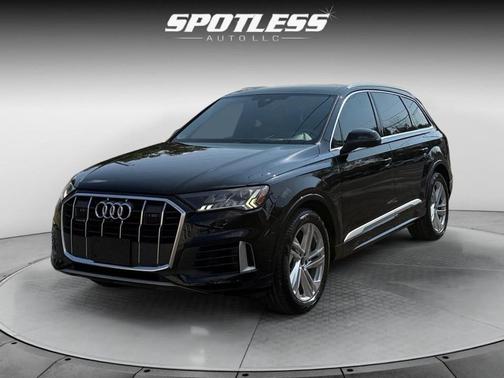 2021 Audi Q7 55 Prestige
