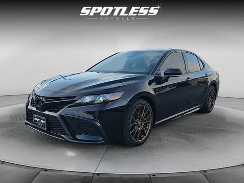 Midnight Black Metallic 2023 Toyota Camry SE