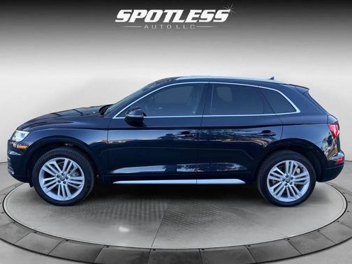 2018 Audi Q5 2.0T Premium Plus