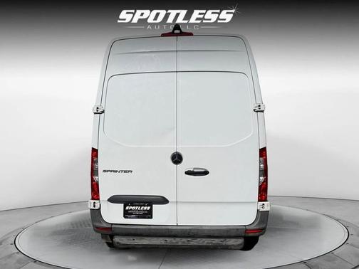 2020 Mercedes-Benz Sprinter 2500 Standard Roof