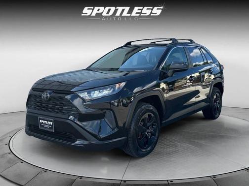 Midnight Black Metallic 2019 Toyota RAV4 LE