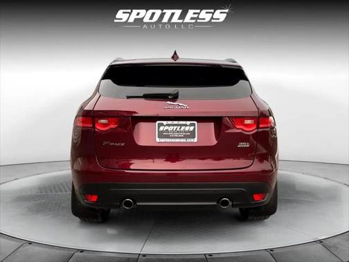 2017 Jaguar F-PACE 35t Prestige