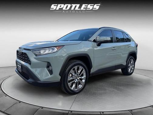 Lunar Rock 2021 Toyota RAV4 XLE Premium