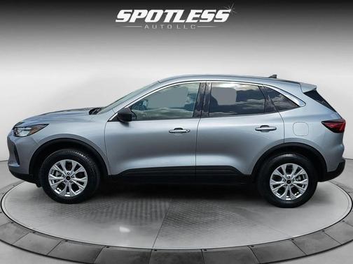 Iconic Silver 2024 Ford Escape Active