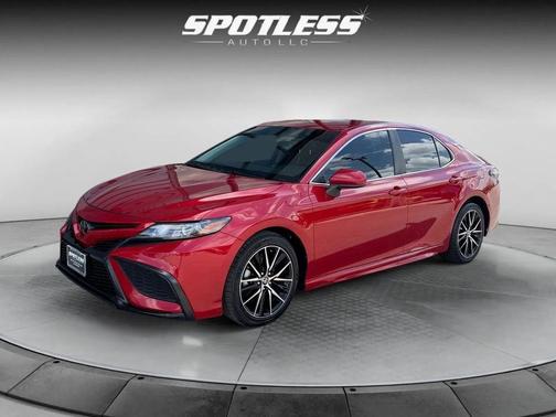 Supersonic Red 2021 Toyota Camry SE