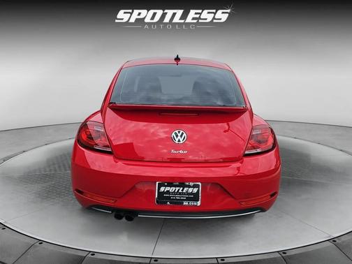 2018 Volkswagen Beetle 2.0T Coast