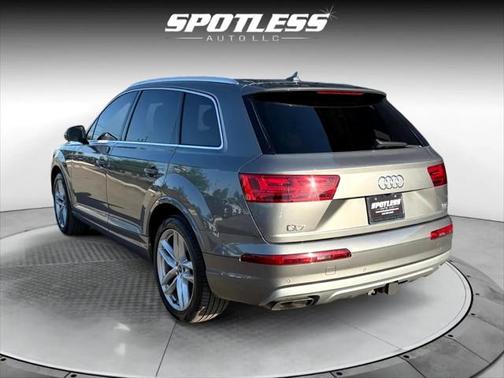 2017 Audi Q7 3.0T Prestige