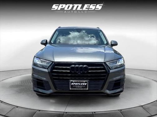 2017 Audi Q7 3.0T Premium