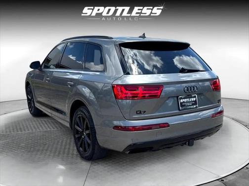 2017 Audi Q7 3.0T Premium