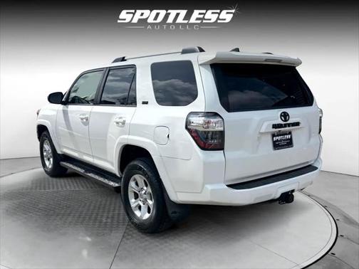 2020 Toyota 4Runner SR5