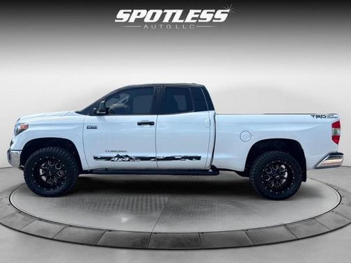 2020 Toyota Tundra SR5