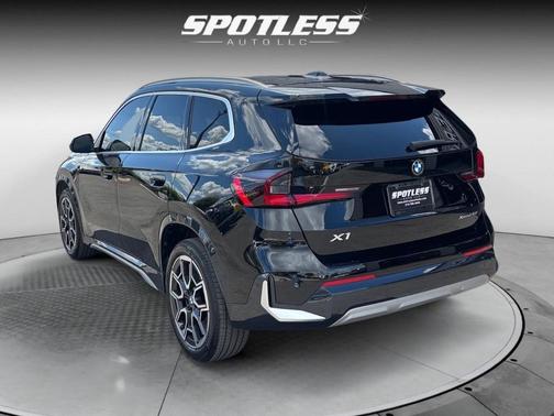2024 BMW X1 xDrive28i