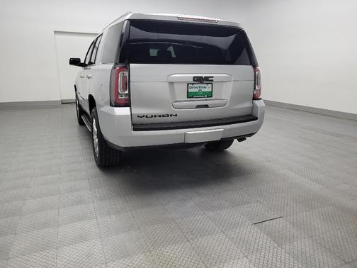 2017 GMC Yukon SLE
