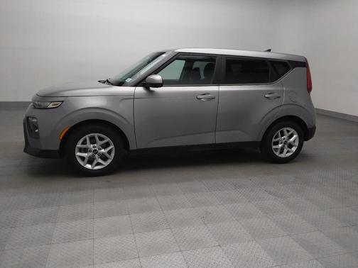 Steel Gray 2022 Kia Soul LX