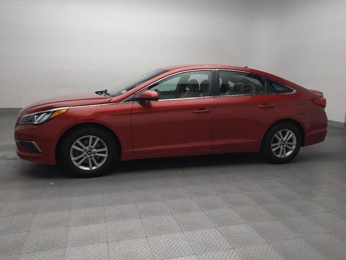 2017 Hyundai SONATA SE
