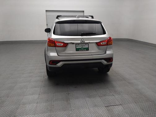 Alloy Silver Metallic 2019 Mitsubishi Outlander Sport 2.0 SP