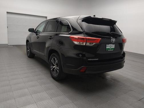 2019 Toyota Highlander LE Plus