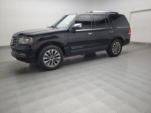 2017 Lincoln Navigator Select