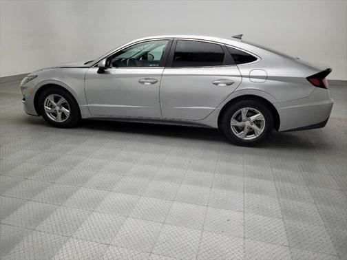 2021 Hyundai SONATA SE