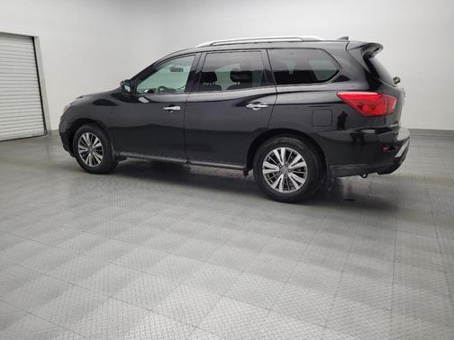 2019 Nissan Pathfinder S