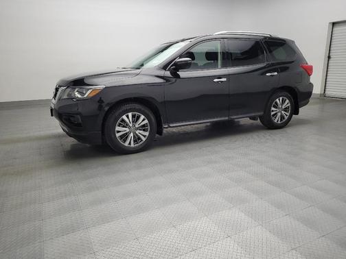 2019 Nissan Pathfinder S